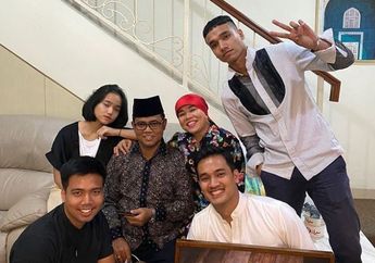 Putranya Sudah Seminggu Pacaran dengan Aktris Rebecca Klopper, Ini Respon Santai H. Faisal Terhadap Kisah Cinta Fadly: Yang Penting...