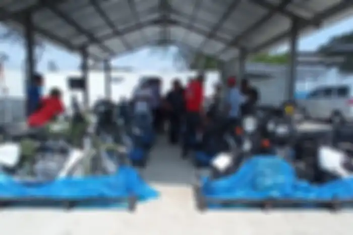 Jangan sampai enggak ikutan lelang motor murah Royal Enfield mulai dari Rp 23 juta bro.