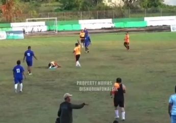 Innalillahi, Detik-detik Bupati Halmahera Selatan Usman Sidik Meninggal Saat Main Bola, Tetiba Ambruk di Tengah Lapangan
