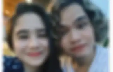 Tissa Biani Beri Dukungan pada Dul Jaelani Saat Gelar Konser Perdana, Sweet!