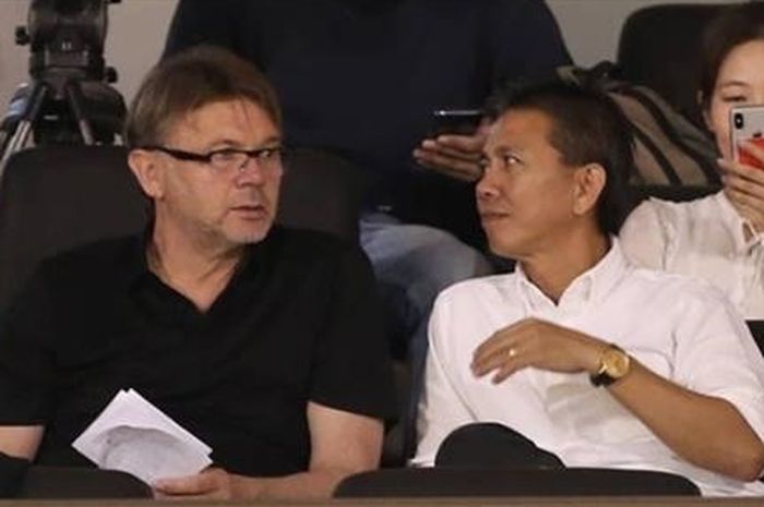 Pelatih timnas U-19 Vietnam, Philippe Troussier dalam sebuah kesempatan di Hanoi pada Mei 2019.