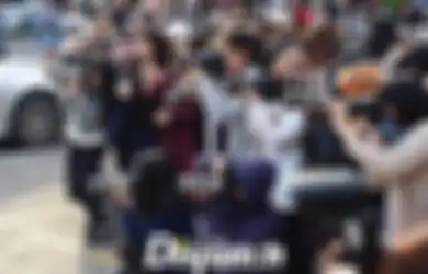 Apa Itu Daeri Jjiksa atau Joki Tukang Foto yang Bikin Onar di GDA 2024