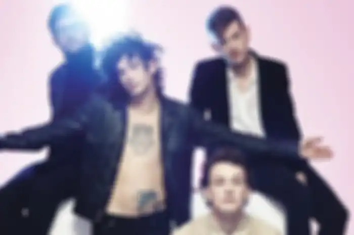 Simak 10 rekomendasi lagu indie dari punggawa band indie asal Inggris, The 1975.