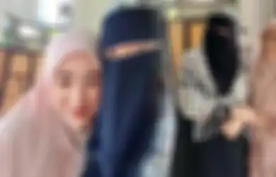Urusan Makin Runyam, Istri Kedua Ustaz Arifin Ilham Nangis Dengarkan Curhatan Larissa Chou Soal Rumah Tangga Alvin Faiz dan Henny Rachman
