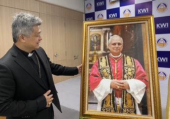 Sebelum Terpilih Jadi Paus Leo XIV, Kardinal Robert Francis Prevost Pernah Blusukan ke Papua Tahun 2003