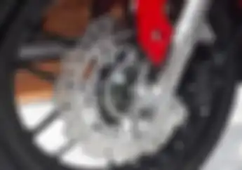 Baut Cakram di Motor Jangan Sampai Kendur, Efeknya Bisa Bikin Bahaya Bro!