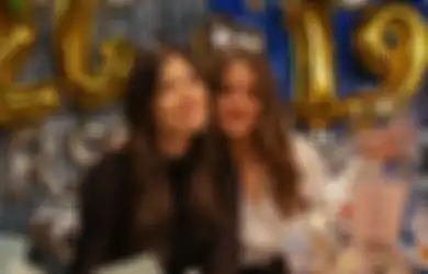 Gaya Kompak Kakak-Adik ala Marsha Aruan dan Michelle Aruan. Seru!