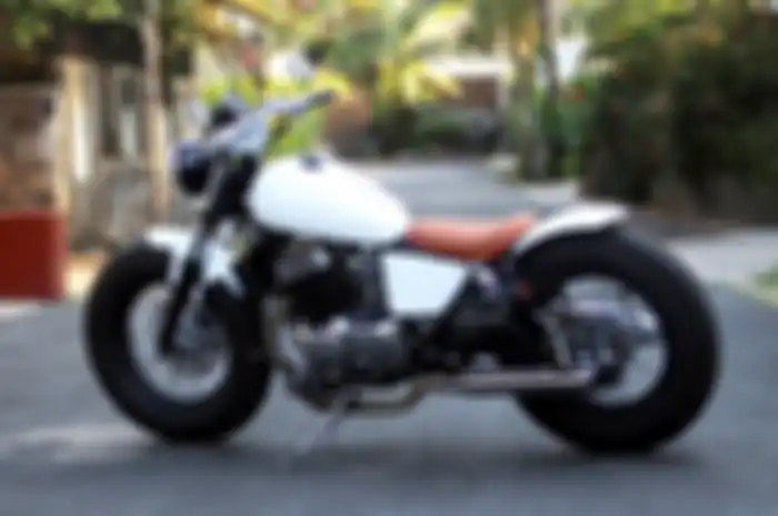 Modifikasi Benelli Patagonian Eagle jadi bergaya bobber