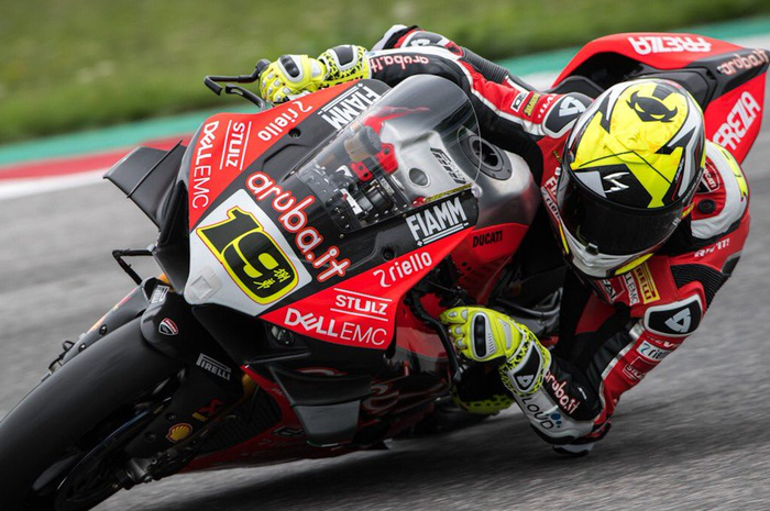 Sempat terjadi red flag, Alvaro Bautista menjadi yang tercepat di sesi FP2 WSBK Spanyol, Ia unggul dari Michael van der Mark dan Jonathan Rea