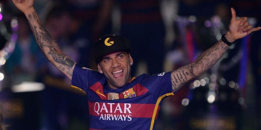 RESMI - Dani Alves Pulang ke Barcelona, Jadi Rekrutan Pertama Xavi Hernandez