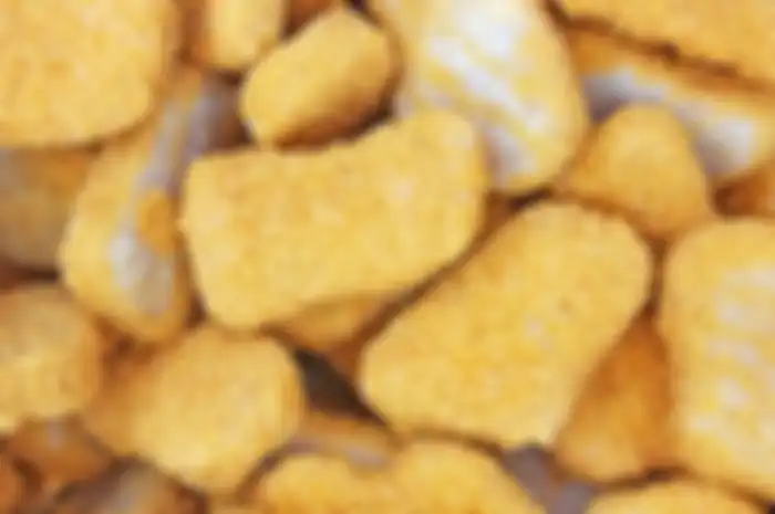 Ciri-ciri nugget yang tak layak makan (Ilustrasi nugget)