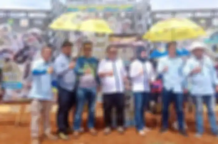 Balap Motor Cross Grasstrack di Tanjungsari, Sumedang