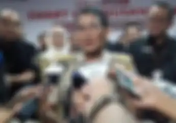 Jokowi Tampil Memukau Naik Moge di Pembukaan Asian Games 2018, Begini Komentar Sandiaga Uno