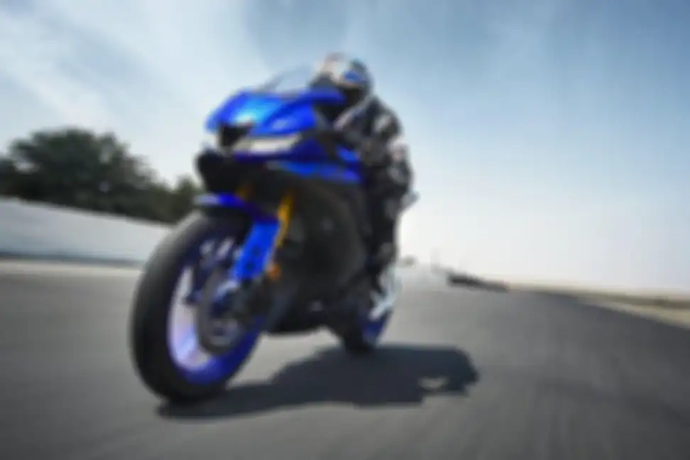 Kaki-kaki Yamaha YZF-R125 2019 mirip dengan versi sebelumnya