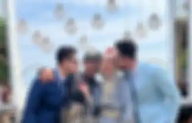 Resmi Jadi Anak Sambung Ferry Irawan, Begini Perbedaan Sikap Verrel Bramasta dengan Sang Adik yang Jadi Sorotan Warganet