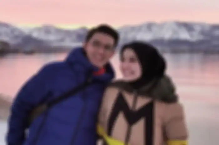 Zaskia Sungkar dan Irwansyah
