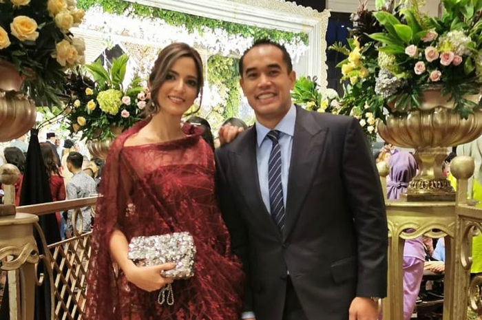 Kebingungan Ditanya Soal Pria yang Pernah Menciumnya Selain Ardi Bakrie oleh Anaknya, Nia Ramadhani : Anak Sekarang Nggak Bisa Dibohongi