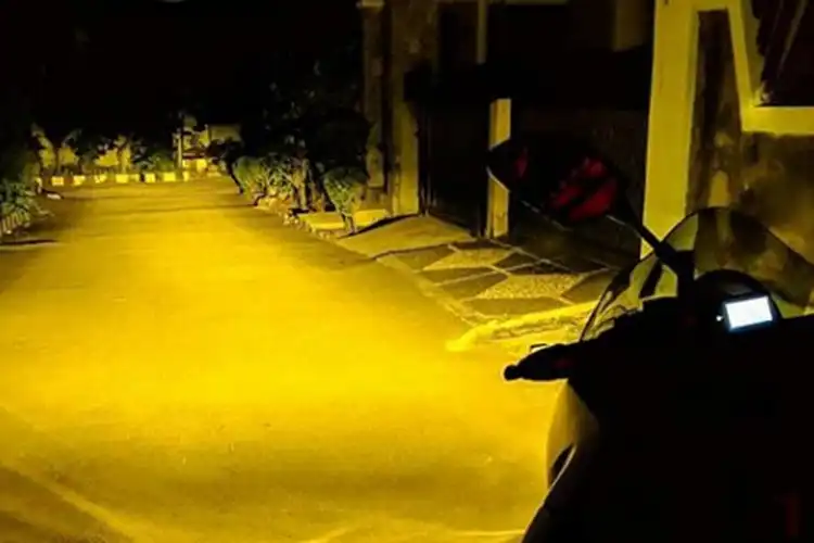  Upgrade Lampu Depan LED Yamaha NMAX Enggak Sampai Rp 1 Juta, Malam Tahun Baruan Jadi Makin Terang 