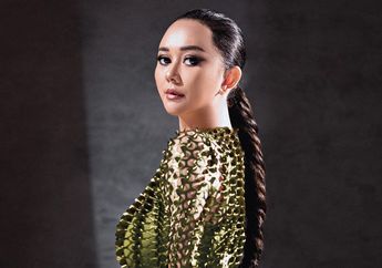 Ibu Anak Satu Gak Kalah dari Gadis, Aura Kasih Pamer Foto OOTD Modis Sambil Tenteng Hermes!