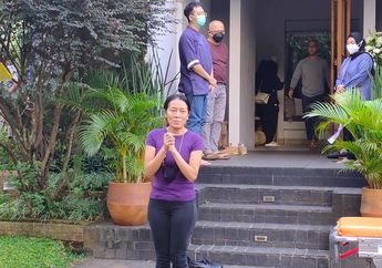 'Semoga Kami Dapat Lalui dengan Kuat' Ditinggal Sang Suami Untuk Selamanya, Dewi Lestari Minta Doa dan Ucap Banyak Terima kasih