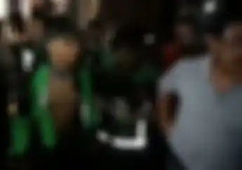 Area Parkiran di Rawa Mangun Mencekam, Driver Ojol Bentrok dengan Tukang Parkir, Tim Raimas Backbone Datang Massa Bubar