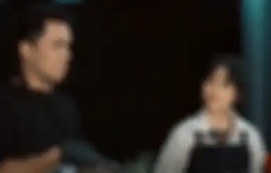Sukses Pikat Banyak Orang Atas Ketulusannya Rawat Gala Sky, Fuji Kepergok Berani Gandengan Tangan Bareng Thariq Halilintar di Depan Umum, Siap Go Public?