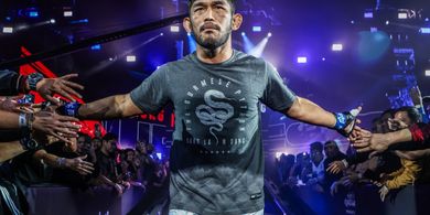 ONE Championship – Serap Nyaris 1.000 Serangan Signifikan, Ular Piton dari Myanmar Siap Akhiri Karier Legendaris di ONE Fight Night 36