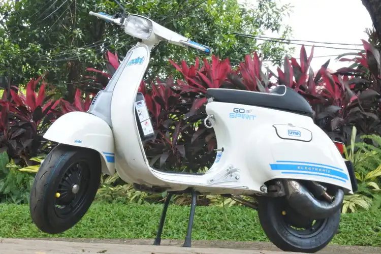 Vespa PTS 90 Bore Up Jadi 130 Cc, Enak Buat Harian Digas Auto Ngangkat