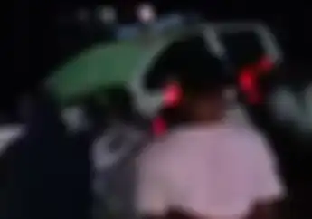 Brutal, Gara-gara Dilarang Joget Warga Ngamuk, 1 Mobil dan 7 Motor Polisi Ludes Dibakar