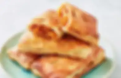 Resep Mini Apple Pie Kudapan yang Renyah dan Manis Sekali Hap!