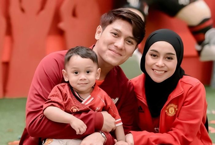 Keluarga Rizky Billar dan Lesti Kejora