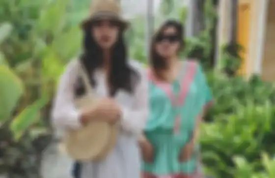 Talitha Elizabeth Nugroho Bersama Sang Adik, Akrab Banget!