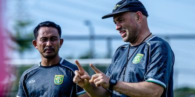 Bernardo Tavares Ungkap Persebaya Punya Masalah Jelang Lawan Persija