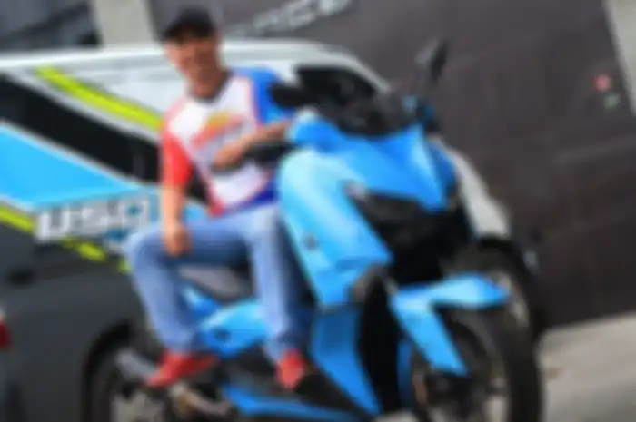 Yamaha XMAX USR Wow Torsi Setara Yamaha YZF - R6! 