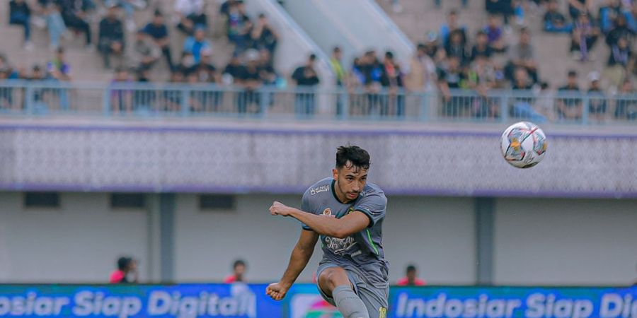 Diberikan Kesempatan Debut oleh Aji Santoso, Bek Anyar Persebaya Surabaya: Ini Mimpi Semua Pemain Bola di Indonesia