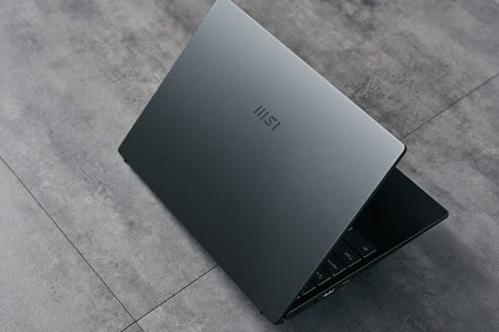 Laptop MSI Modern 14 B4MW-292ID