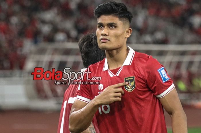 Ramadhan Sananta sedang melakukan selebrasi seusai mencetak gol dalam laga Kualifikasi Piala Dunia 2026 antara timnas Indonesia versus timnas Brunei Darussalam di Stadion Utama Gelora Bung Karno, Senayan, Jakarta, Kamis (12/10/2023).