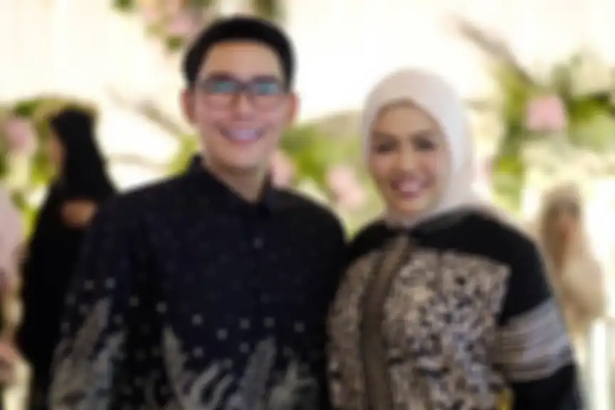 Elly Sugigi dan Aditya Gumelar