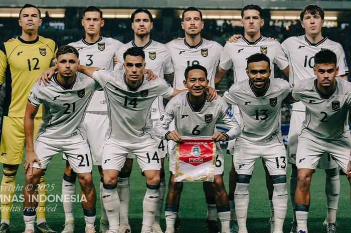 Skuad timnas Indonesia melawan Jepang di Stadion Suita, Jepang, Selasa (10/6/2025).