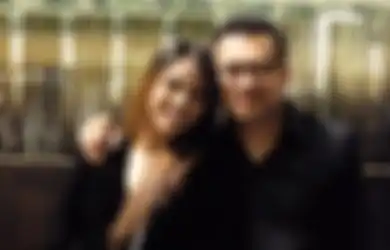 Bak Disambar Petir, Janur Kuning Sudah Siap Dipasang, Denny Darko Sebut Ketakutan Terbesar Aurel Hermansyah Hidup Bersama Atta