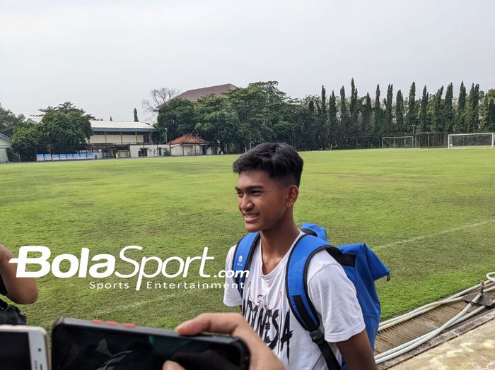 Muhammad Narendra Tegar Islami, pemain timnas U-16 Indonesia saat sesi latihan di Lapangan Universitas Negeri Yogyakarta, Selasa (2/8/2022).