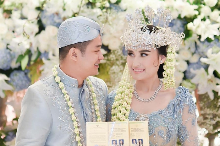 Adly Fairuz dan Angbeen Rishi