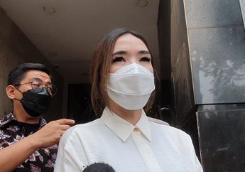 Gading Marten&nbsp;Dikabarkan Putus dengan Karen Nijsen, Gisella Anastasia Diminta Netizen Rujuk dengan Mantan Suami