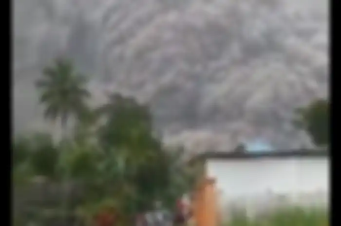 Erupsi Gunung Semeru