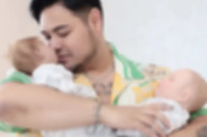 Ivan Gunawan mengaku masih waras. Bagi pria berusia 40 itu, bayi boneka adalah caranya dalam menyayangi suatu hal. 