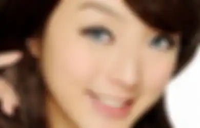 Enggak Asal, Gini Cara Memilih Softlens Sesuai Warna Kulit Kita!