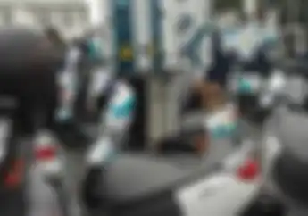 Motor Listrik Anti Mogok! PLN Sediakan 3000 SPLU Seluruh Indonesia Buat Ngecarger