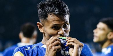 Hasil Liga 1 - Diwarnai 2 Kartu Merah, Persib Bandung Bungkam Persija Jakarta di El Clasico