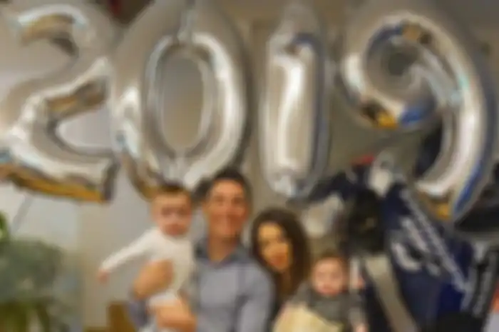 Aleix Espargaro dan keluarga ucapkan tahun baru 2019