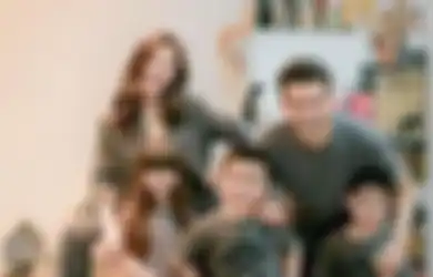 9 Tahun Adem Ayem Bersama Suami, Dhena Aldhalia Mendadak Unggah Foto Tanpa Jonathan Frizzy hingga Singgung Soal Kesedihan, Netizen Auto Khawatir: Doa yang Terbaik